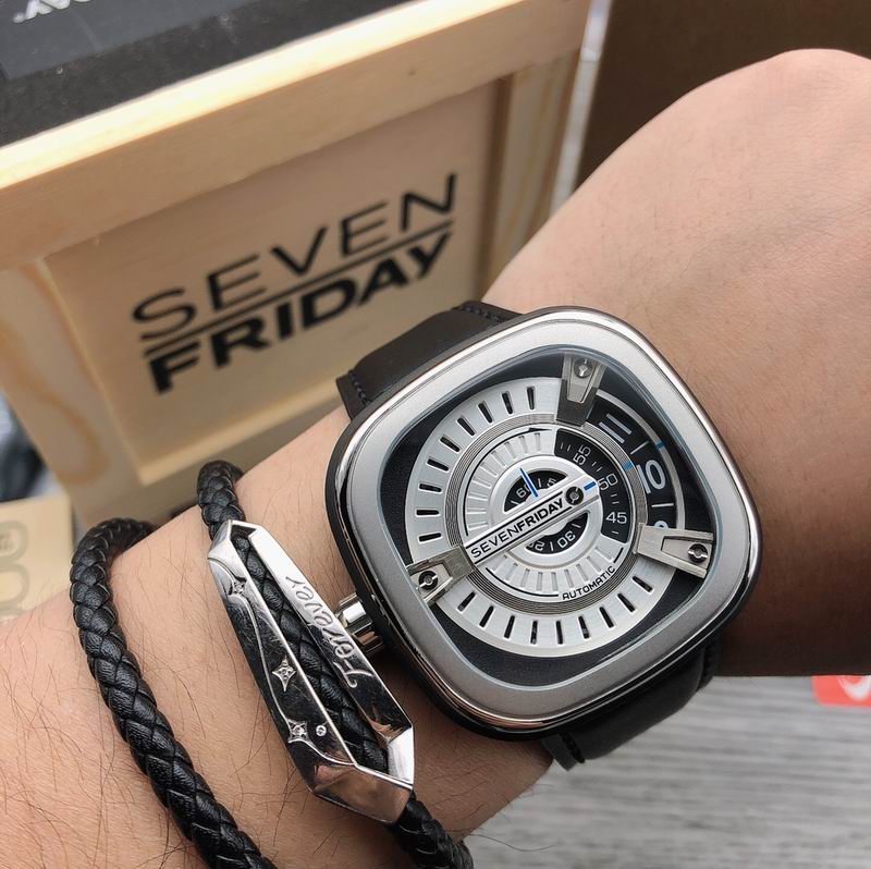 Seven Friday 47mm 090413